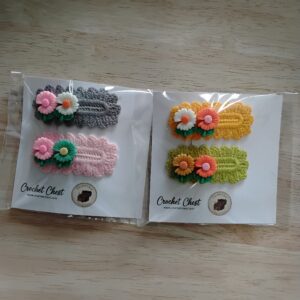 Handmade Crochet Floral Snap Hair Clips Set With Daisy Lace Designs