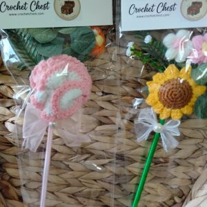 Handmade Crochet Bouquet Pens Set With Cute Decorative Gift Pen Design