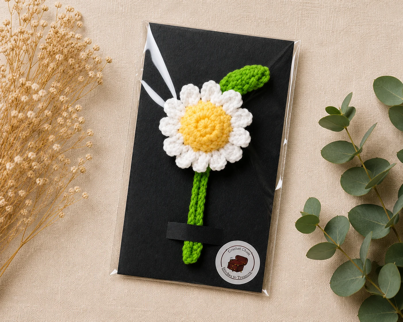 Handmade crochet daisy bookmark with braided stem and floral page marker - Image 4